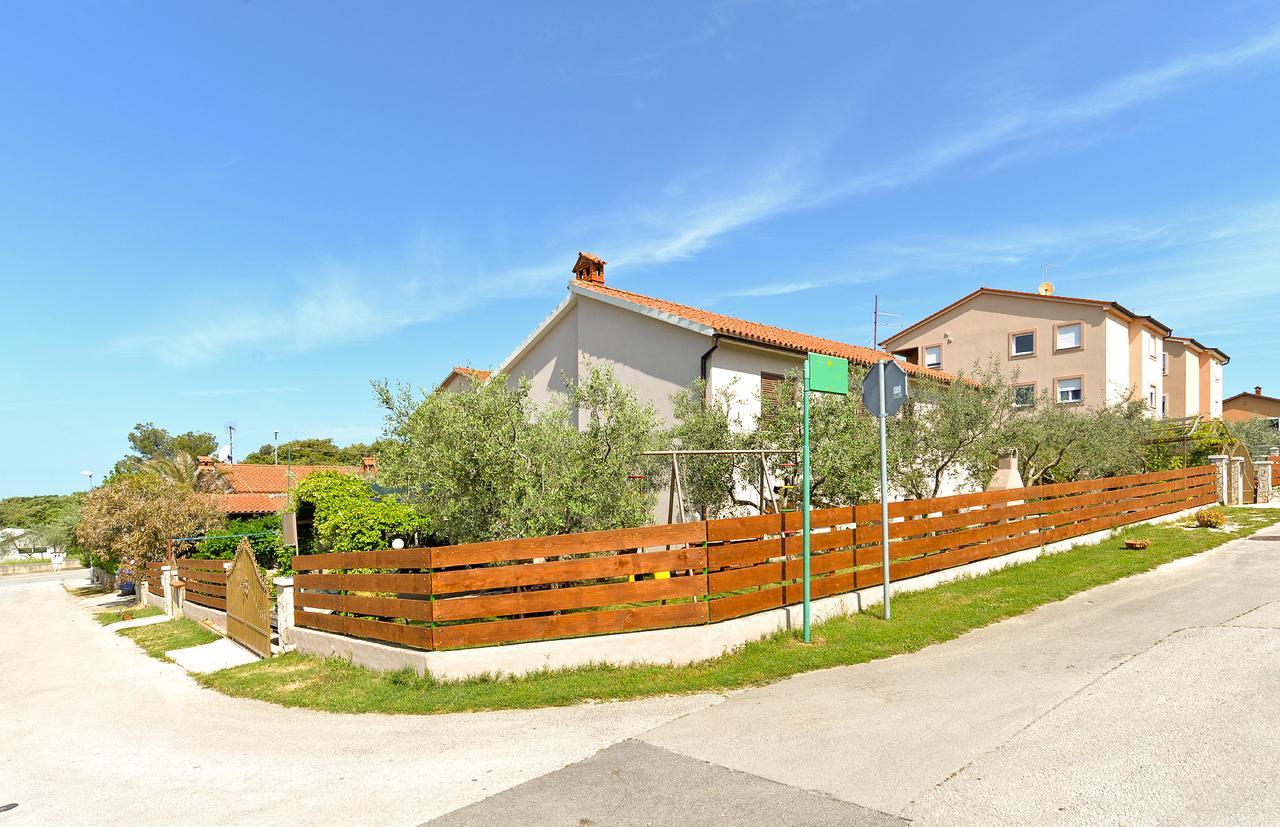 Apartments Chiara 877 Πούλα Εξωτερικό φωτογραφία