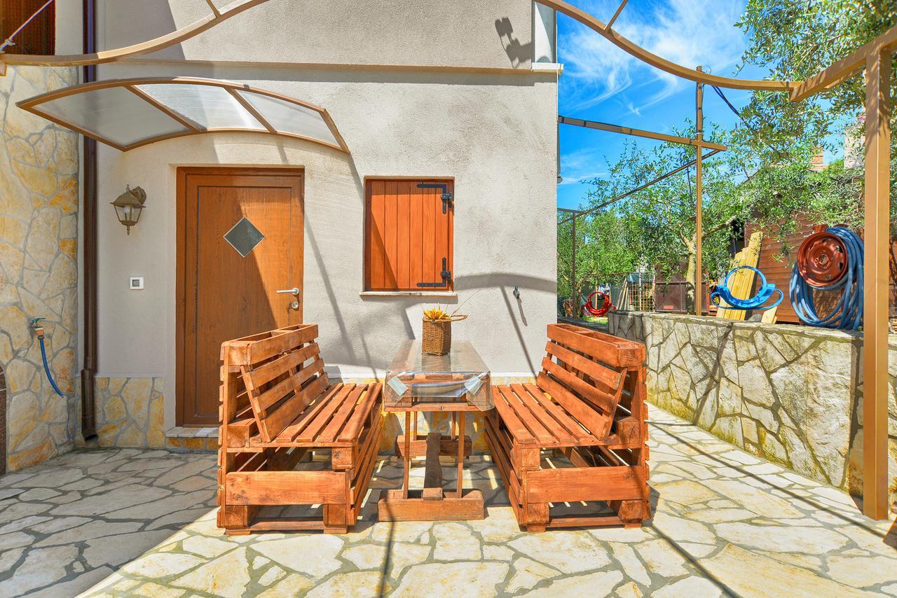Apartments Chiara 877 Πούλα Εξωτερικό φωτογραφία